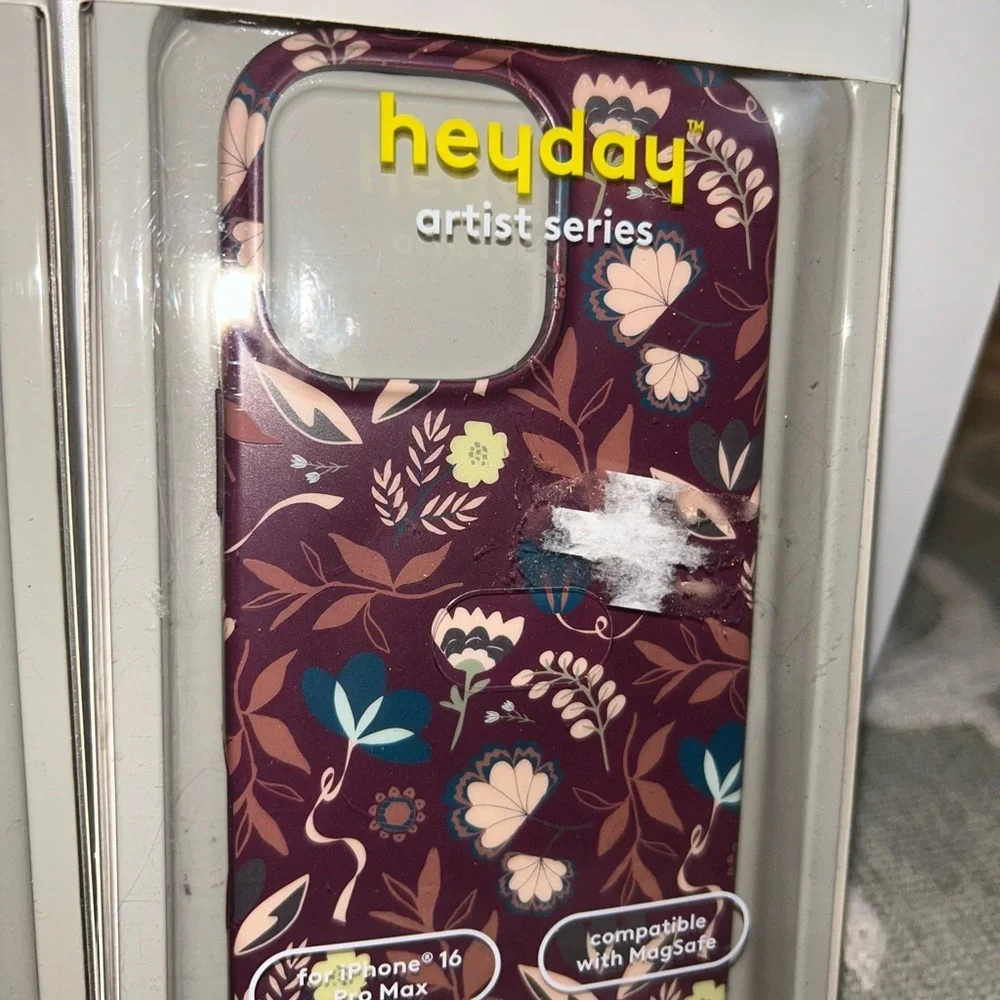 New Heyday IPhone MagSafe cell phone cases